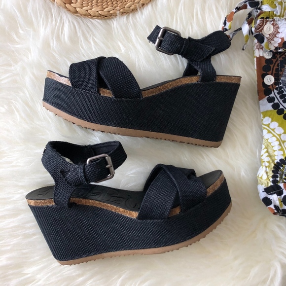 Mad Love Shoes - Black Buckled Platform Sandals by Mad Love